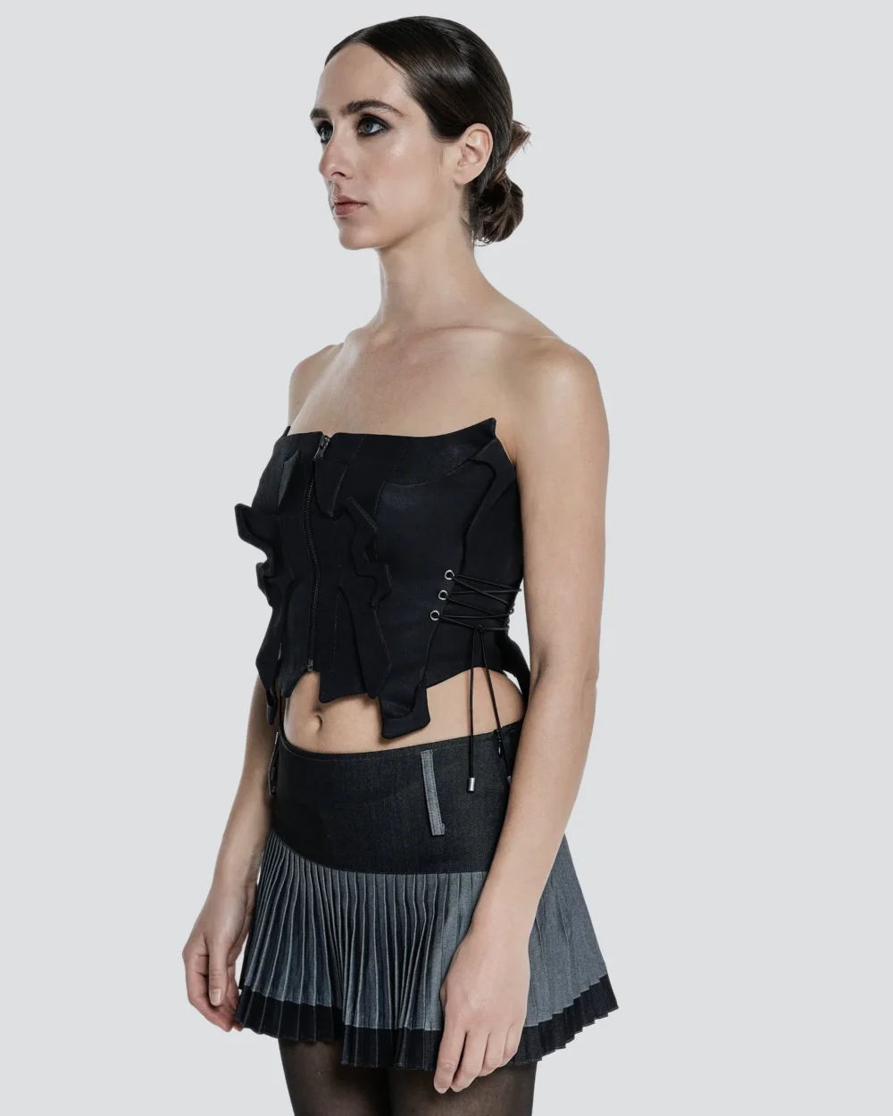 ‘black angel’ corset - Image 2